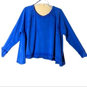We the free faded blue oversized long sleeve blouse size small